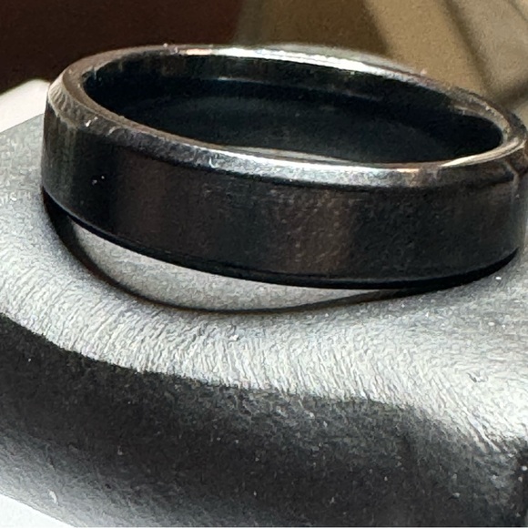 NWT Tungsten 6mm Black Matte Band - Picture 9 of 15